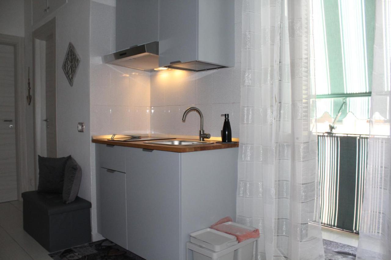 Appartement La Casa Ridente : Ischia Porto Extérieur photo