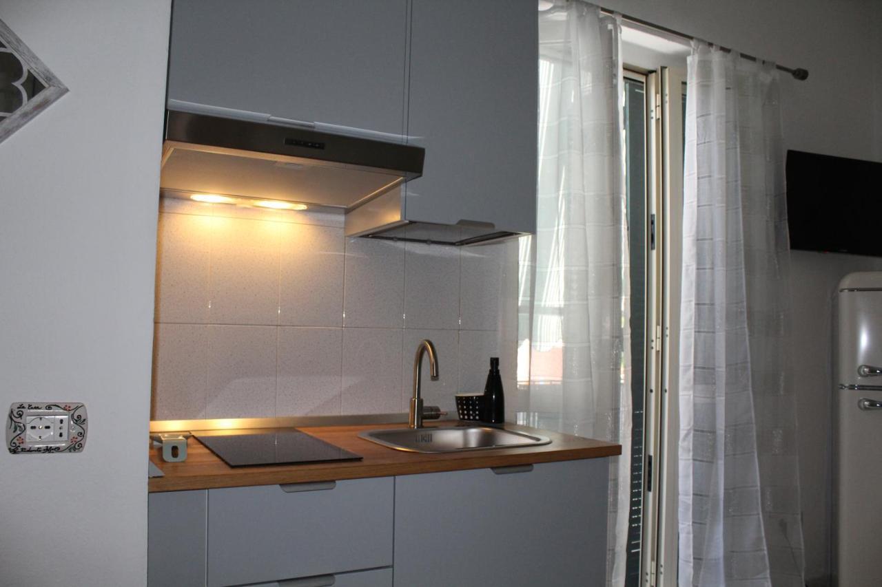 Appartement La Casa Ridente : Ischia Porto Extérieur photo